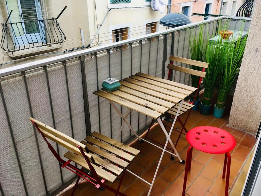 Les Coquelicots Du Quartier Haut Apartamento Sète Exterior foto