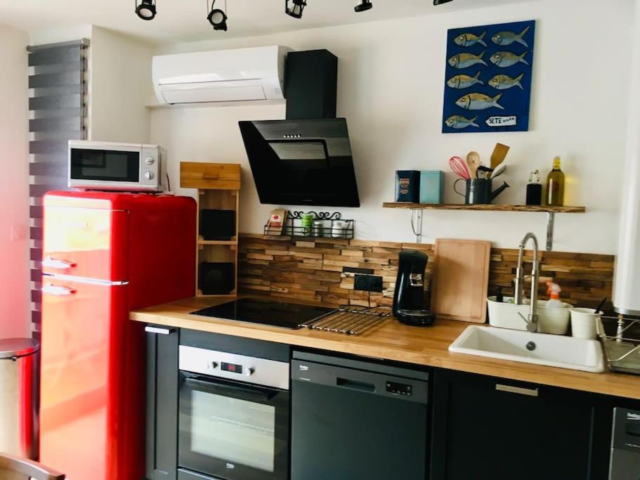 Les Coquelicots Du Quartier Haut Apartamento Sète Exterior foto